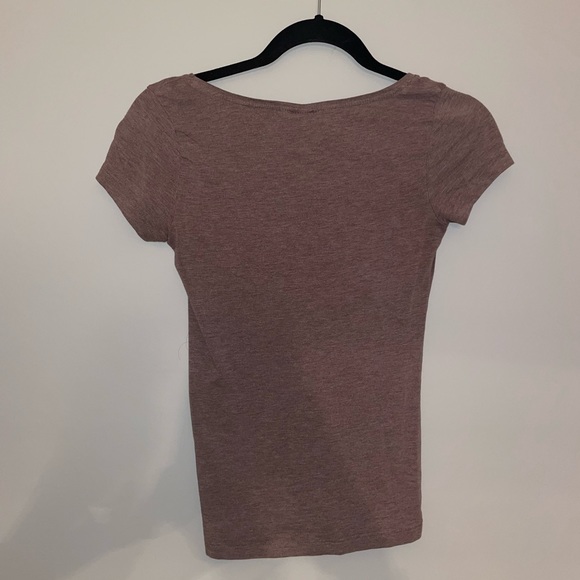 FIVE H&M Basic Tees - Picture 13 of 16
